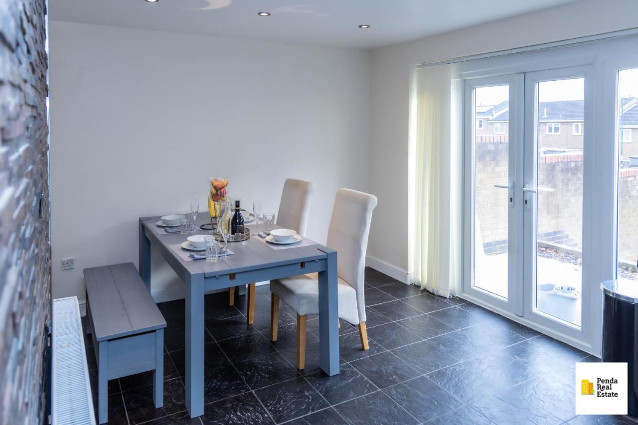 Penda Contractor And Leisure Guests Nottingham Villa Esterno foto